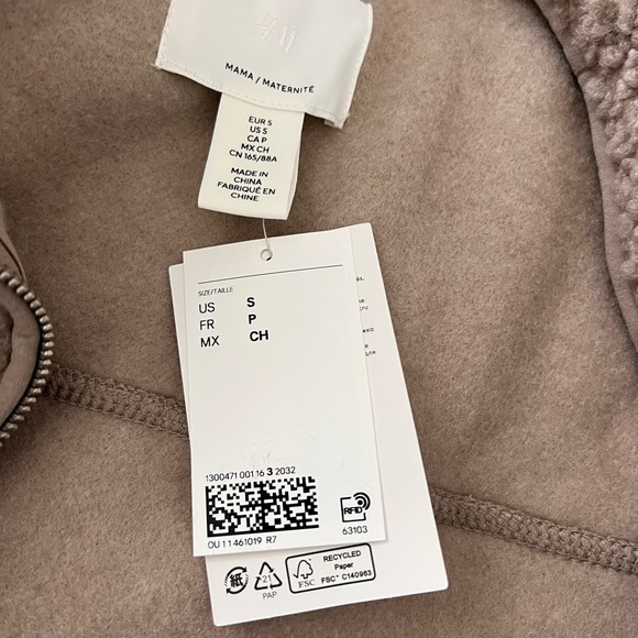 H&M MAMA BEFORE & AFTER BABYWEARING FLEECE JACKET NWT - Picture 4 of 6